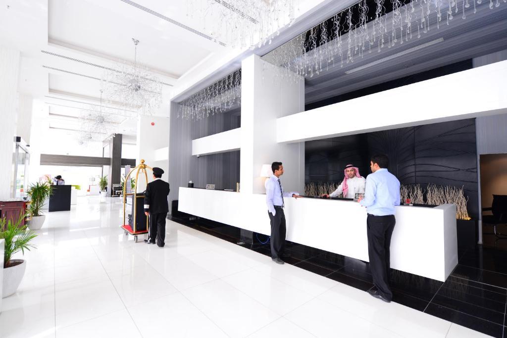Obaer Hotel Riade Exterior foto