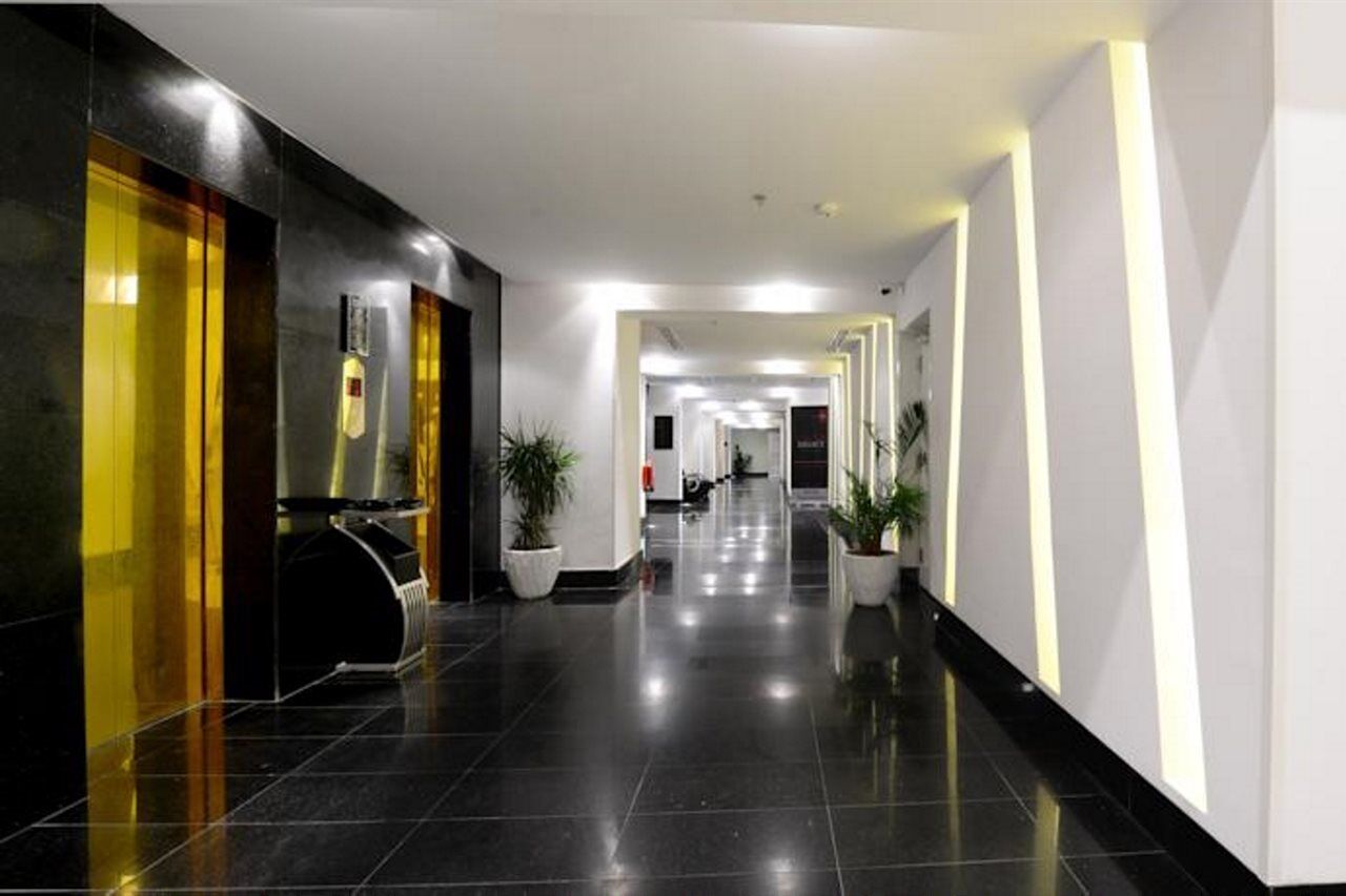 Obaer Hotel Riade Exterior foto
